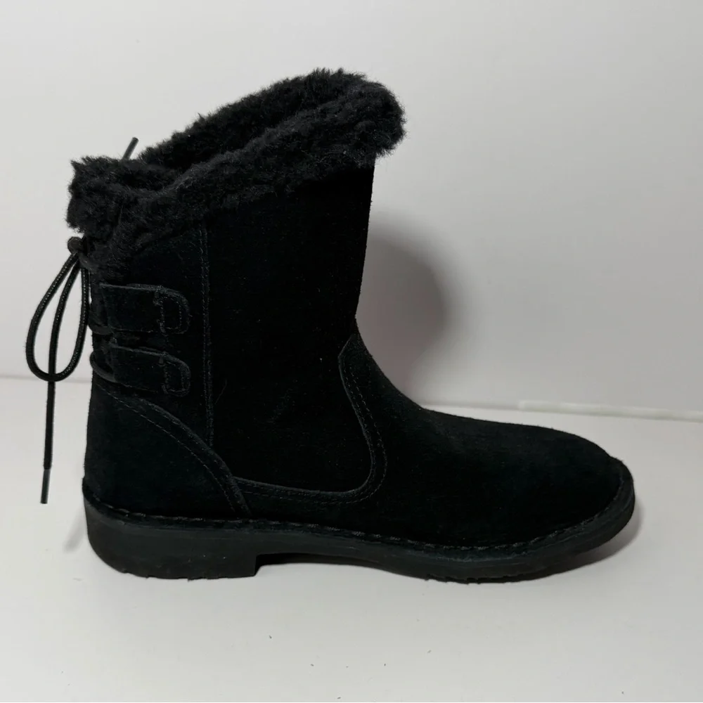 UGG Naiyah Winter Boots Black Size 6